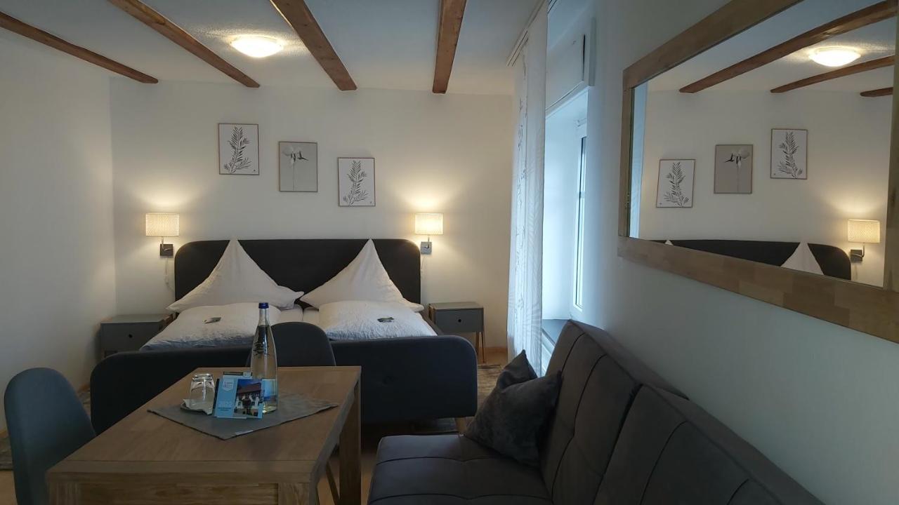 Gasthof Zum Goldenen Kreuz Wilhelmsdorf  Eksteriør billede