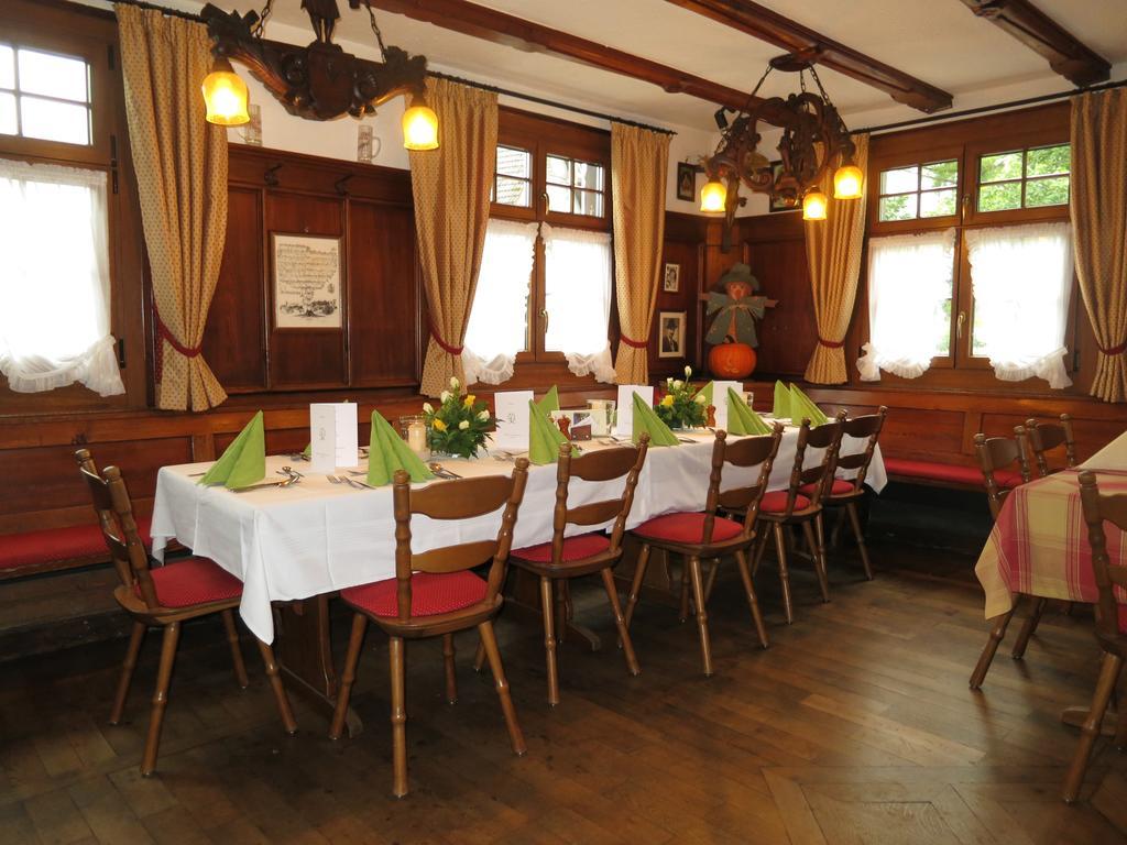 Gasthof Zum Goldenen Kreuz Wilhelmsdorf  Eksteriør billede