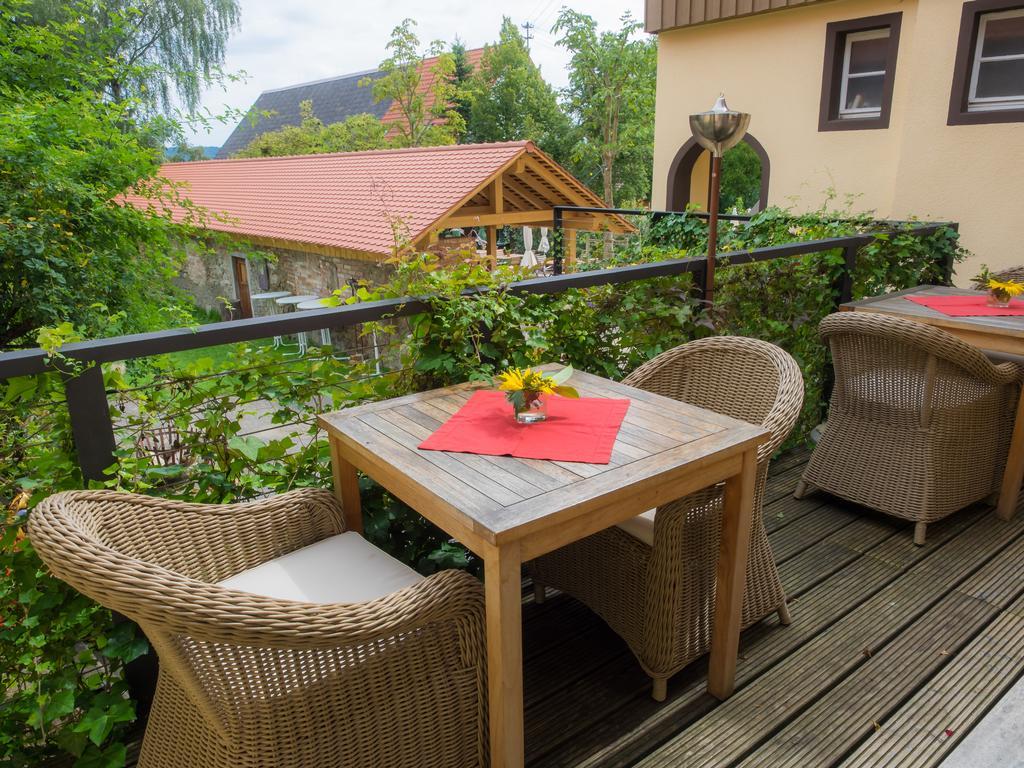 Gasthof Zum Goldenen Kreuz Wilhelmsdorf  Eksteriør billede